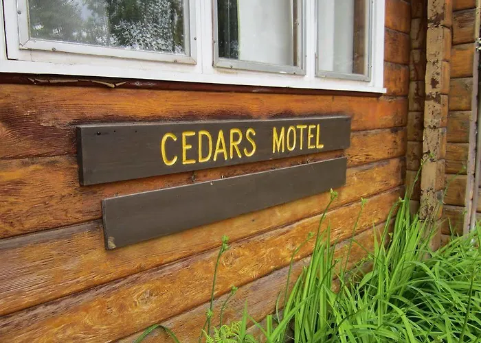 The Cedars Motel Sicamous